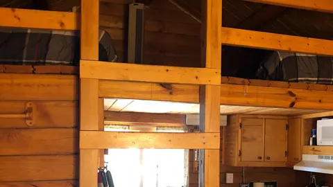 Cabin — image 2 of 8