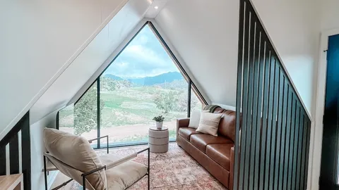 Peakview Cabin — image 15 of 15