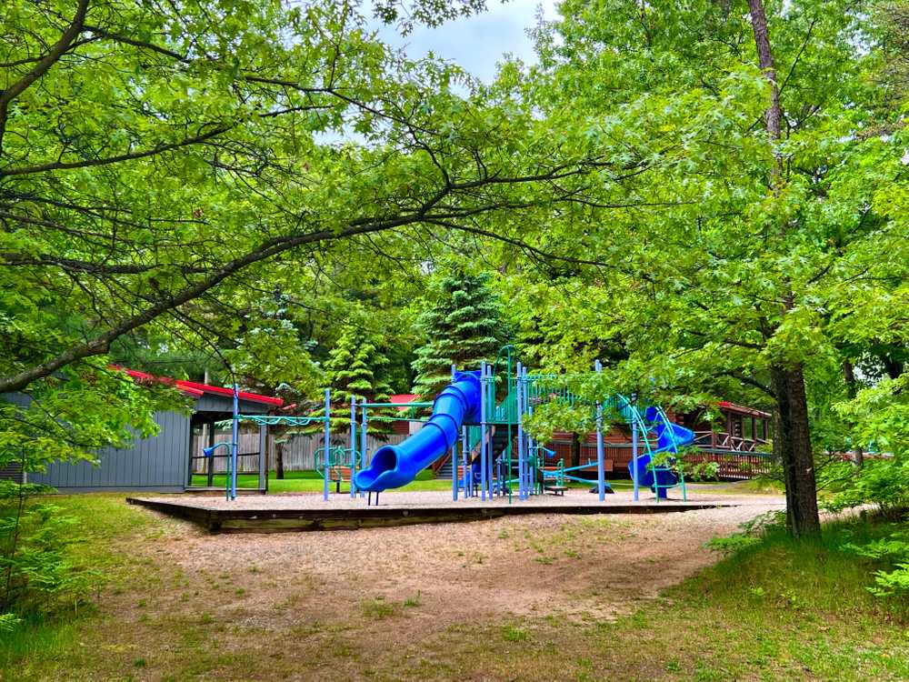 Hill and Hollow Campground, Pentwater, Michigan - Photo 4