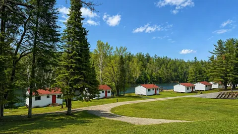 Cottage — image 2 of 8