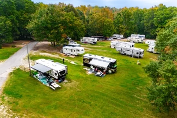 Ivy Acres RV Park – photo 1