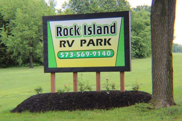 Rock Island RV Park, Versailles, Missouri