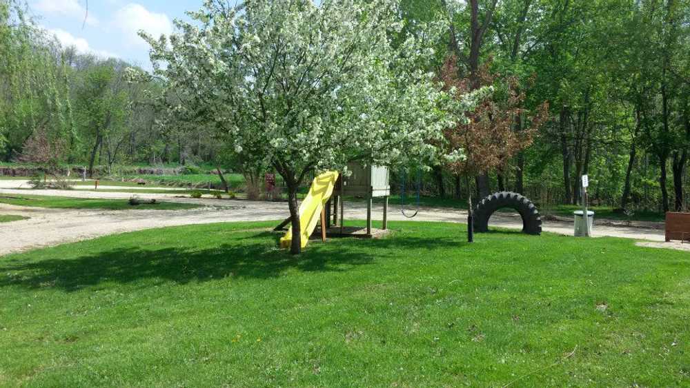 Blue Inn Campground, Monticello, Iowa - Photo 5