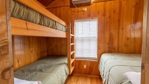 Lily Pad Cabin — image 2 of 4