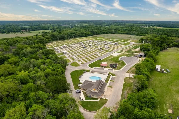 Rollertown RV Resort – photo 1