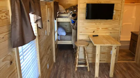 Boo Boo™ Cabin — image 2 of 4