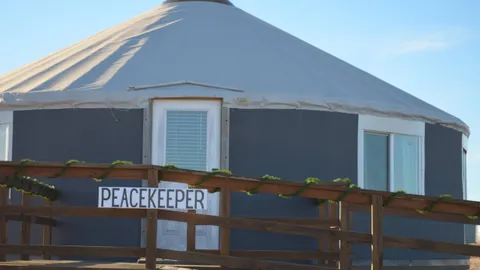 Modern Lodging - Peacekeeper — image 1 of 8