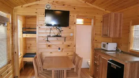 Efficiency Cabin — image 2 of 5