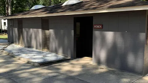 30 AMP Savannah River Interior Campsite — image 2 of 5