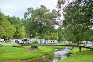 Steel Creek Park Campground – photo 2