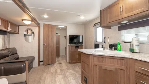 RV Rental — image 2 of 11