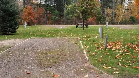 30/50 Amp Full Hookup RV Site — image 2 of 28