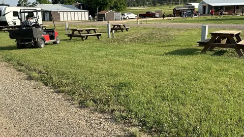 30/50 AMP Full Hookup Pull Through — image 3 of 3