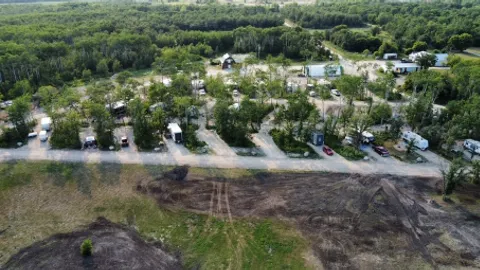 Prime Lakefront — image 2 of 2
