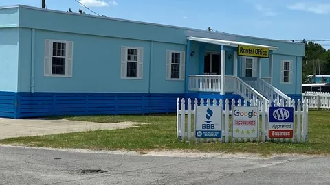 Deluxe RV Site — image 2 of 14
