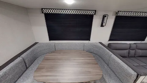 Premium RV Rental — image 2 of 8