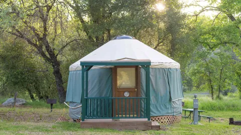 Yurt — image 3 of 3