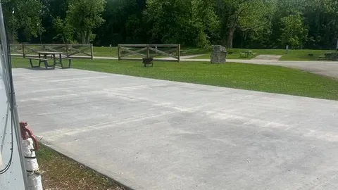 Premium Grove Pull-In (Motorhome Only) — image 6 of 6