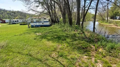 20/30/50 Amp Waterfront RV Site — image 1 of 1