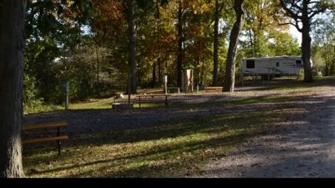 Full Hookup RV Site — image 2 of 8