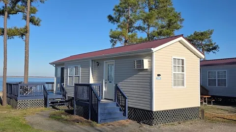 1 Bedroom Beach View Cottage — image 1 of 5
