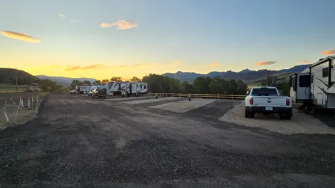 Riverview Full Hookup Back-in RV Site — image 13 of 13