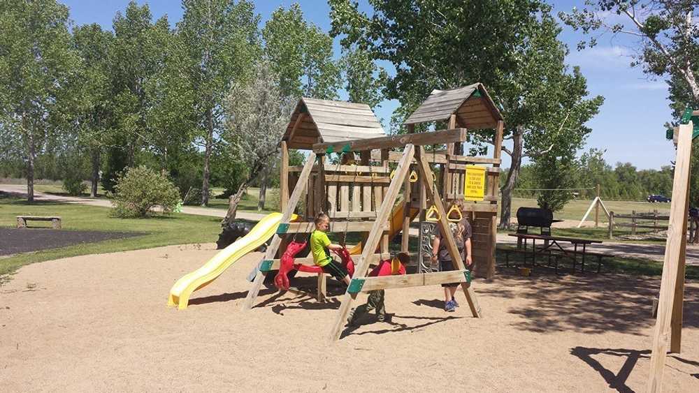 RoughRider RV Resort - Photo 3