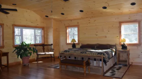 Bear Lodge — image 2 of 6