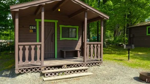 Rustic Cabin, 1 Room — image 6 of 6