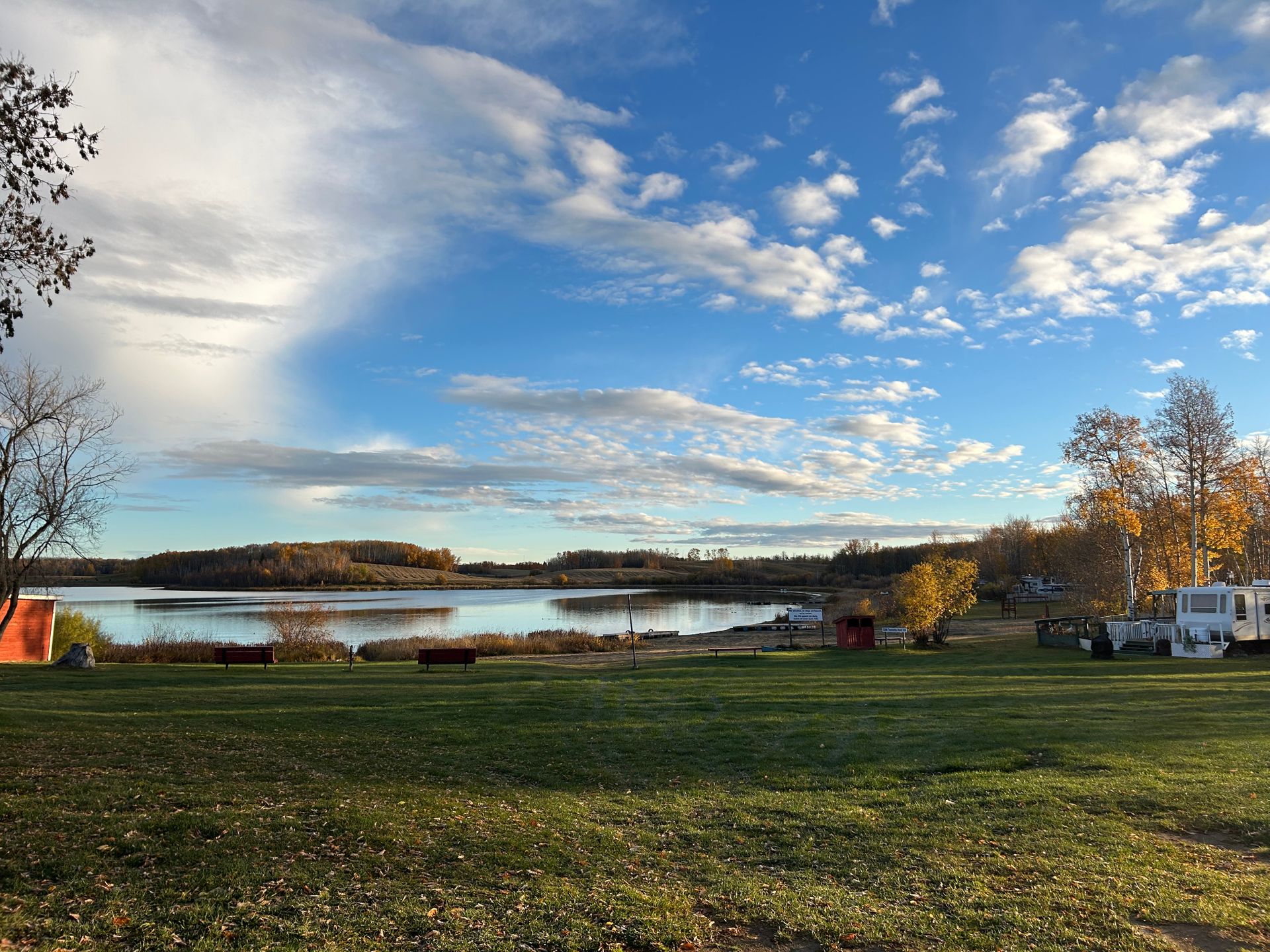 Mink Lake RV Park & Campground, Parkland County, Alberta