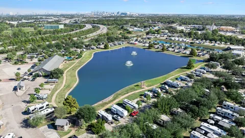 20x30 Back-In Lake — image 1 of 1