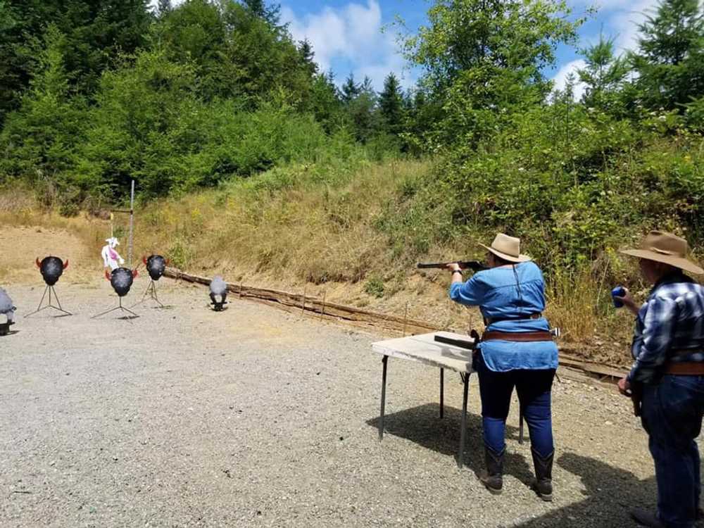 Evergreen Sportsmen's Club - Photo 4