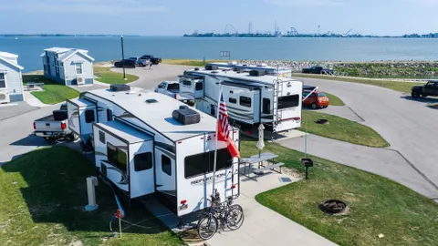 Waterview Pull Through RV Site — image 1 of 1