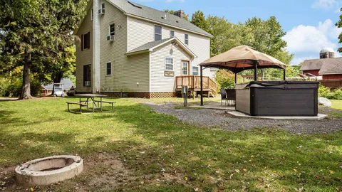 Ranger's Retreat — image 2 of 14