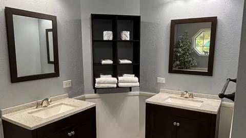 Rental House — image 17 of 17