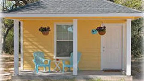 COTTAGE — image 1 of 3