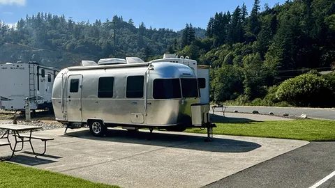 Airstream Suite — image 1 of 6