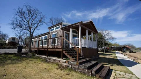 Tiny Cabin 2 — image 1 of 17