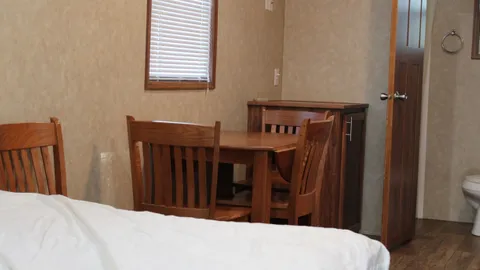 Yogi Bear ™  Comfort Cabin — image 2 of 3