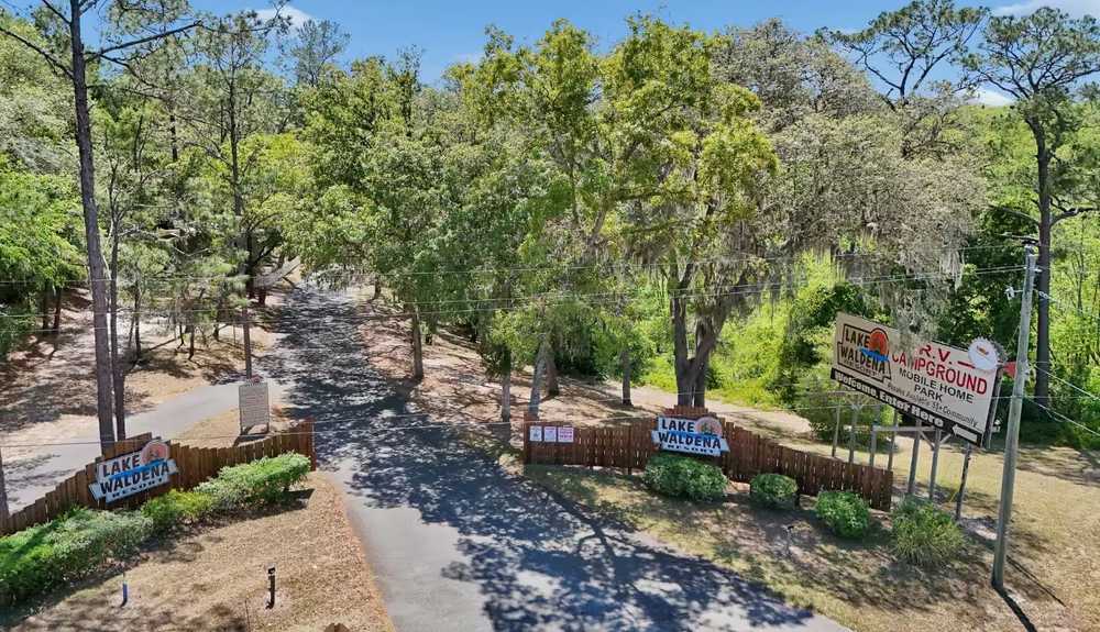 Lake Waldena Resort - Silver Springs, FL - Photo 2