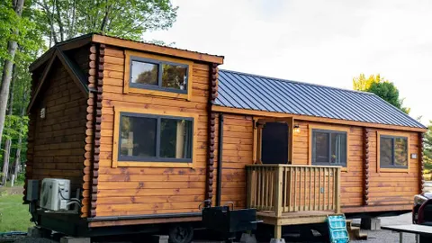 Cindy Bear™ Cabin — image 1 of 7