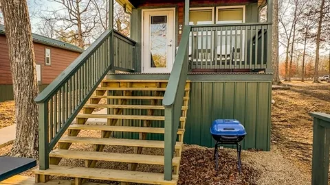 6 Person Cabin — image 1 of 8