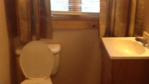Deluxe Cabin — image 7 of 7