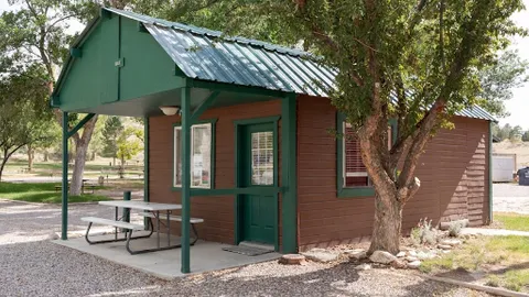 Cabin — image 4 of 4