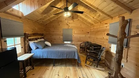 Cabin 2 Rental — image 12 of 12
