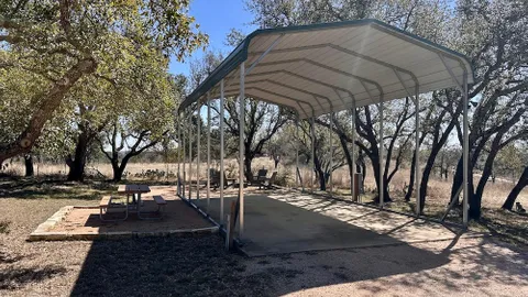 Premium Covered Site Back in RV Site P — image 1 of 4