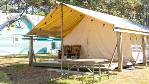 Safari Tent — image 2 of 8