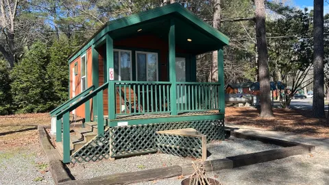 Standard Cottage with Tub- 4max — image 1 of 1