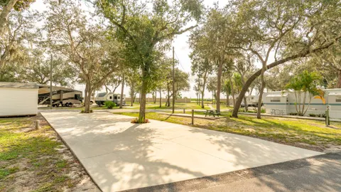 Elite Full Hookup RV Site — image 1 of 3