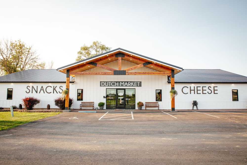 Owl Creek Market & RV Park - Photo 2